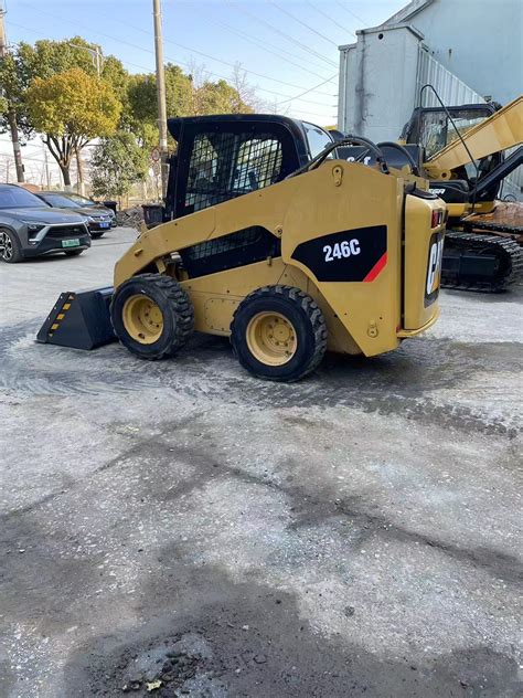 cat 246c weight